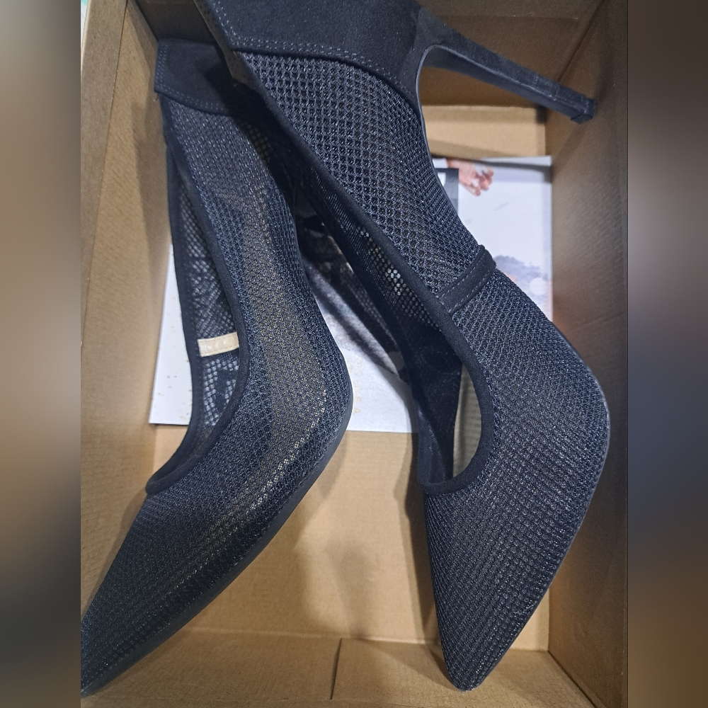 Jessica Simpson Hemera Pump